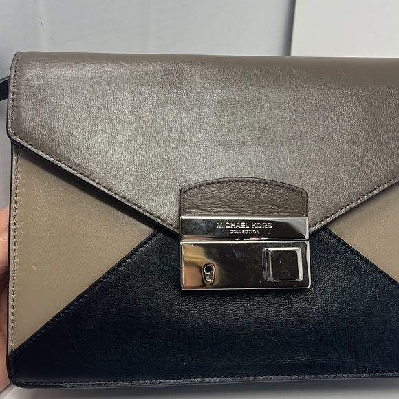 Michael Kors Collection Gia Medium Tricolor Crossbody Bag, Elephant - Picture 13 of 15